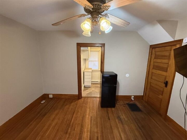 Property Photo: 10 Howard Place IN 47374