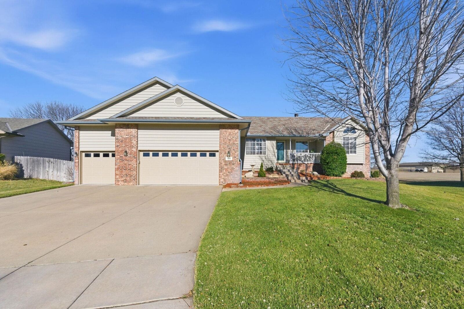 Property Photo:  484 S Limuel Ct  KS 67235 