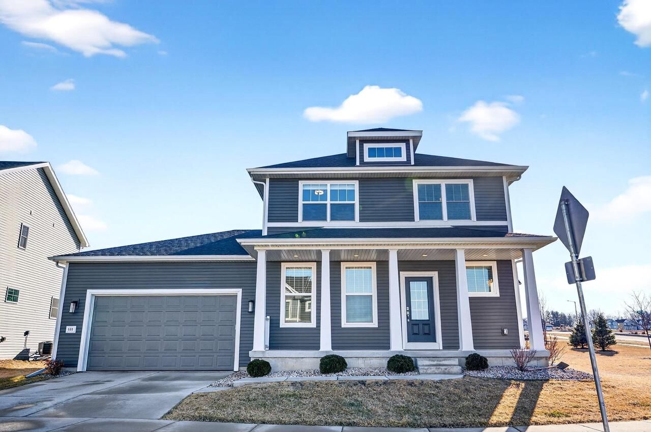 Property Photo:  533 Redan Drive  WI 53593 