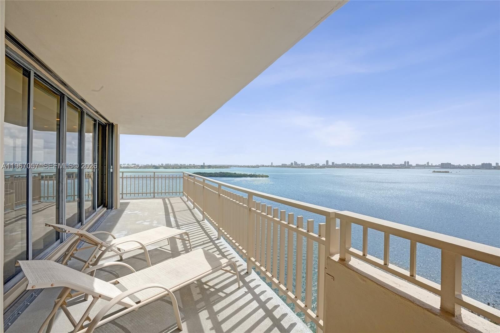 Property Photo: 11113 Biscayne Blvd 1757 FL 33181