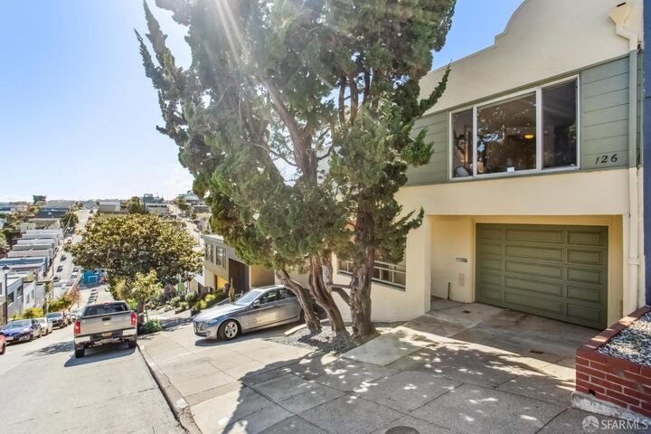 Property Photo:  126 Bradford Street  CA 94110 