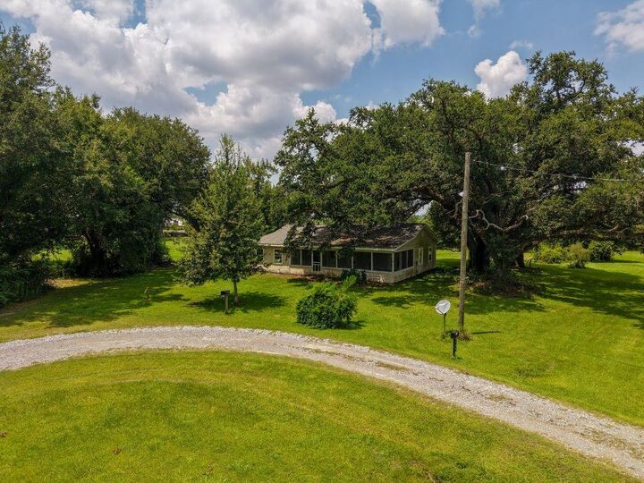 Property Photo:  160 Josephine Street  LA 70607 