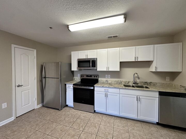 Property Photo:  3000 S Adams Street 533  FL 32301 