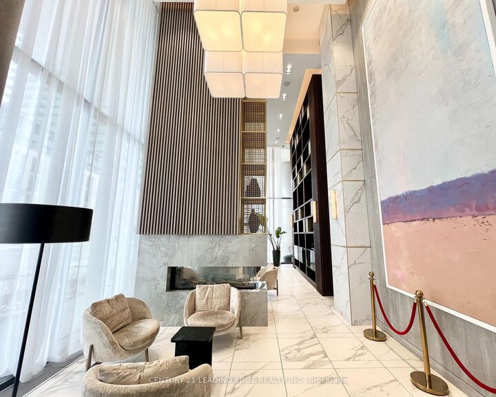 Property Photo:  950 Portage Parkway 302  ON L4K 0J7 