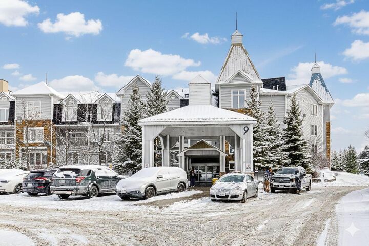 Property Photo:  9 Harbour Street E 4407-09  ON L9Y 5C5 