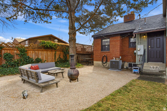 Property Photo:  321 E 6240 S  UT 84107 
