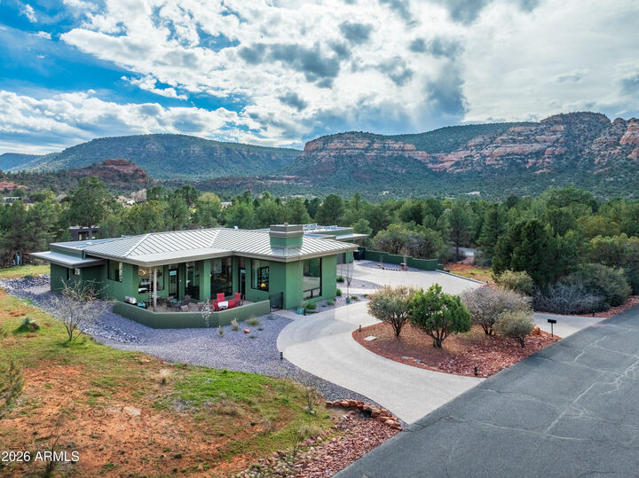 Property Photo: 40 Highland Drive S AZ 86351
