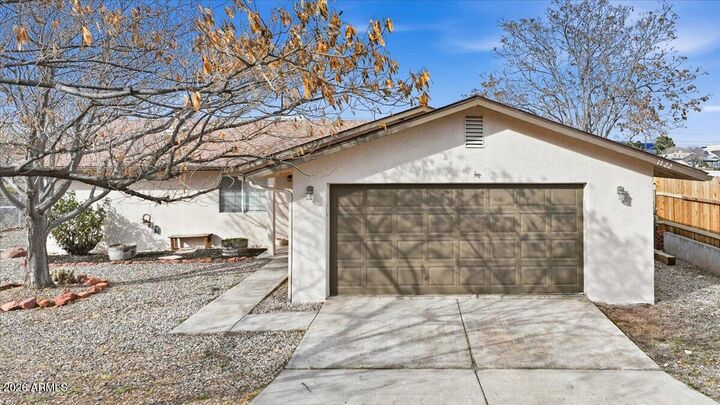 Property Photo:  1122 E Cherry Hills Way  AZ 86326 