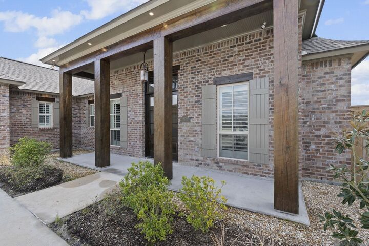 Property Photo:  38233 Meadow Rue Dr  LA 70769 