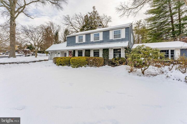 Property Photo:  2212 Lantern Lane  PA 19444 