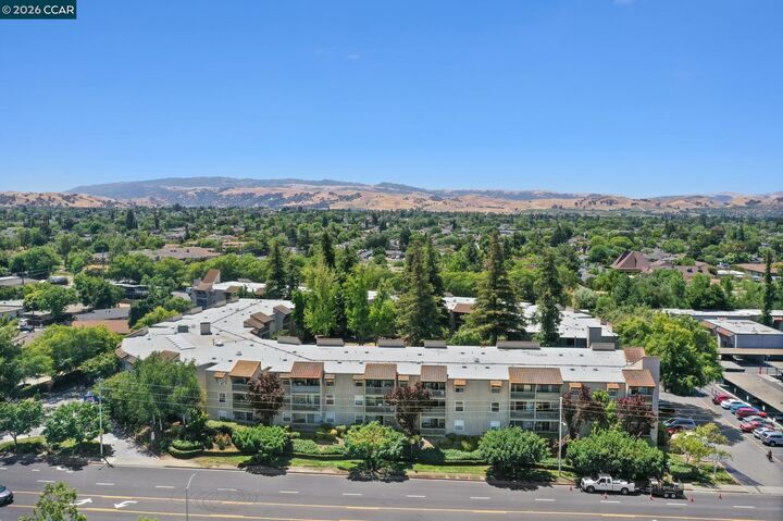 Property Photo: 1087 Murrieta Blvd 130 CA 94550