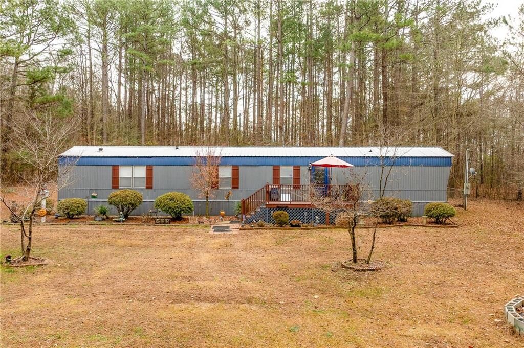 Property Photo: 224 Hebron Road GA 30530