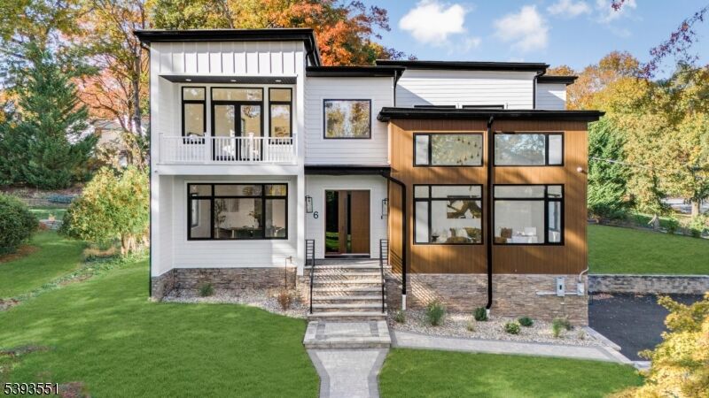 Property Photo:  6 Cambridge Drive  NJ 07078 