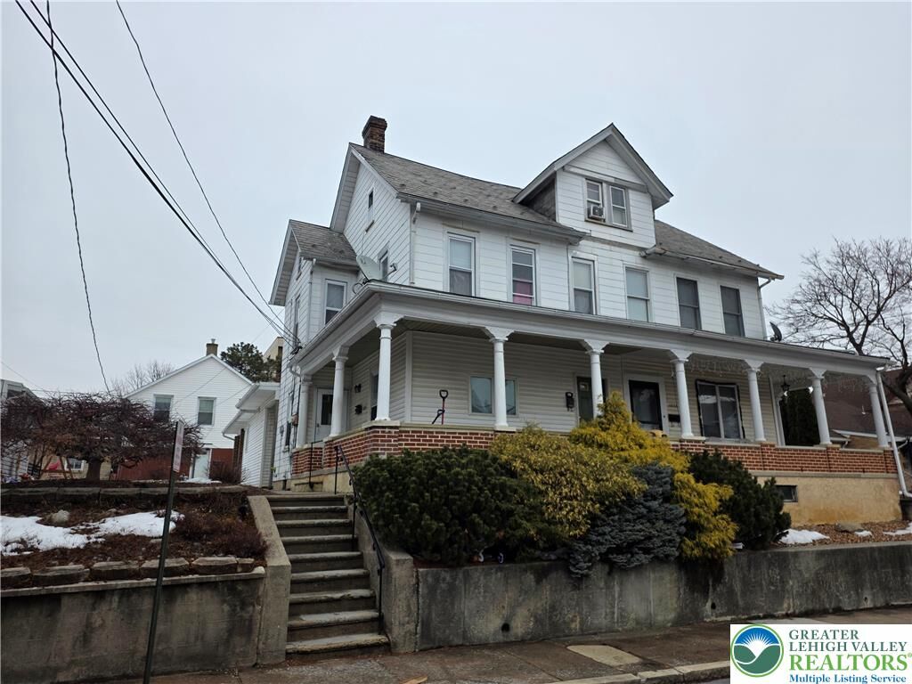 Property Photo:  1835 Washington Avenue  PA 18067 