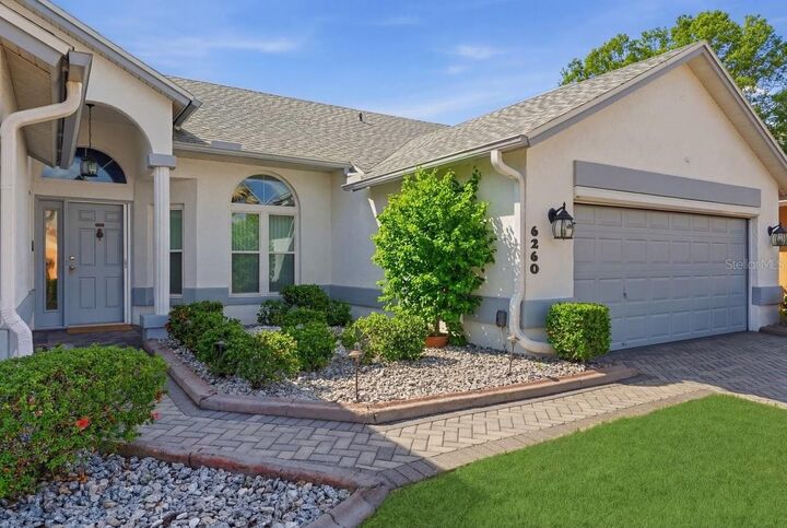 Property Photo: 6260 Crane Drive FL 33809