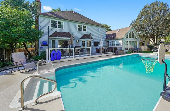 Property Photo:  289 Winding Creek Drive  IL 60565 