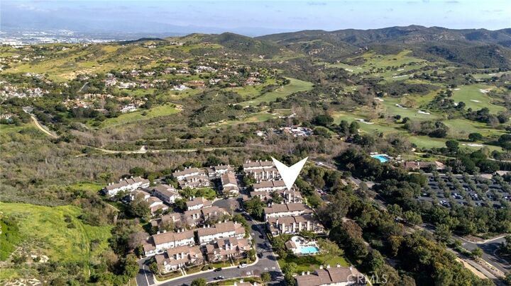 Property Photo: 12 Sunstream CA 92603