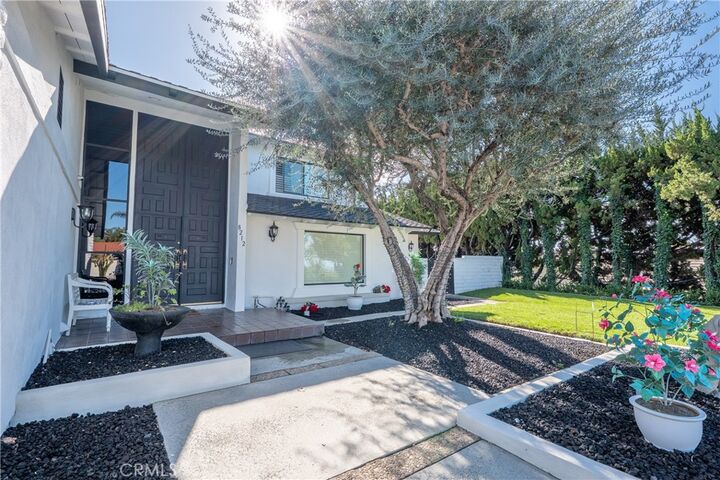 Property Photo: 8212 Lindante CA 90603