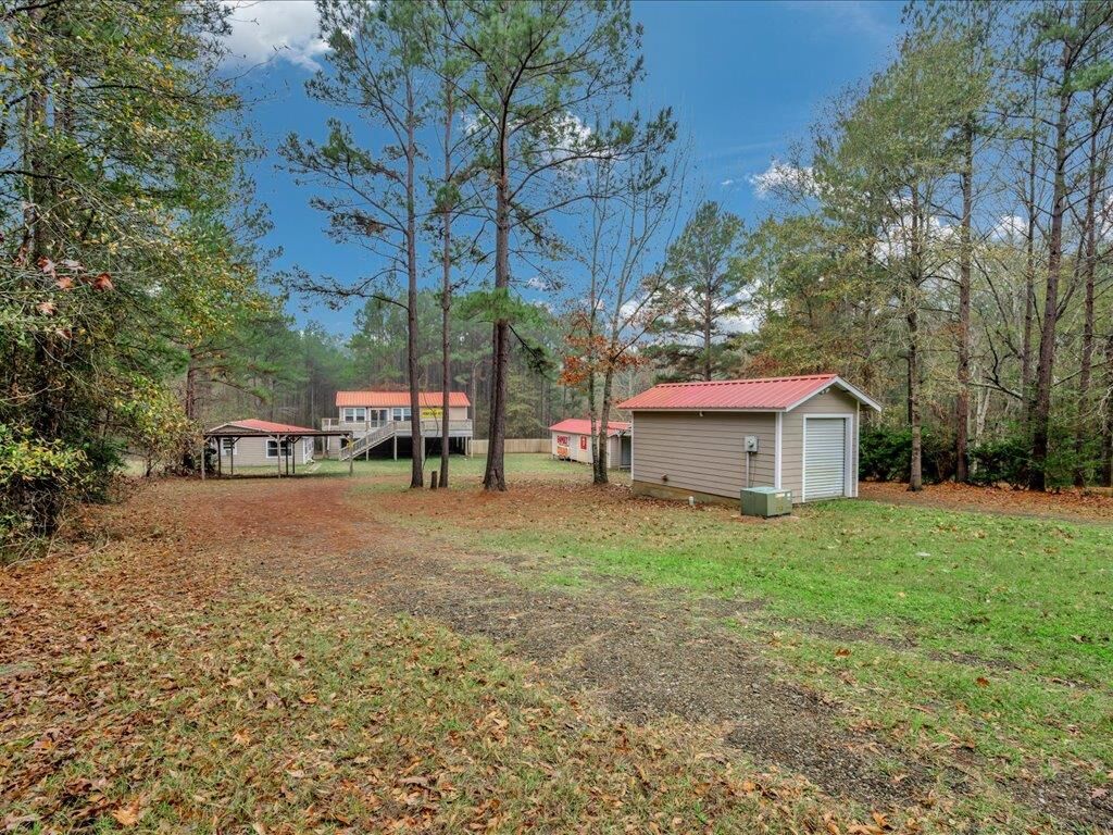 Property Photo: 225 County Road 3360 TX 75972