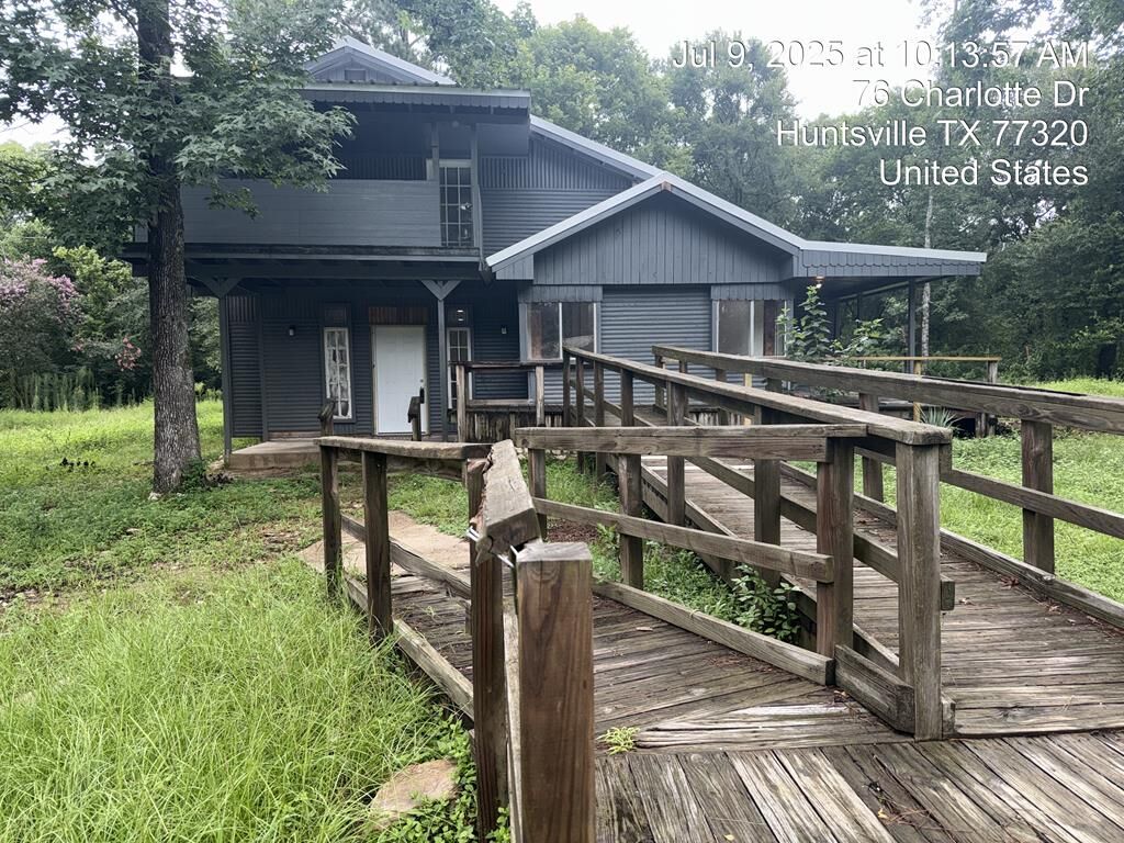Property Photo:  79 Charlotte Street  TX 77320 