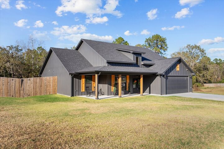 Property Photo:  190 Shady Oaks  TX 75904 