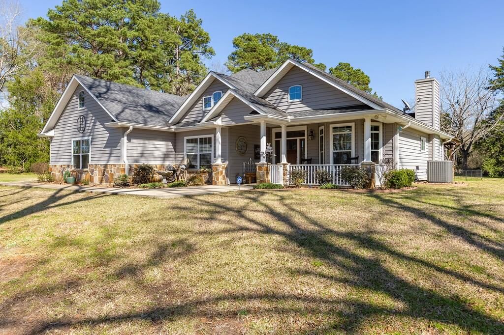 Property Photo:  3362 State Hwy 147 N  TX 75972 