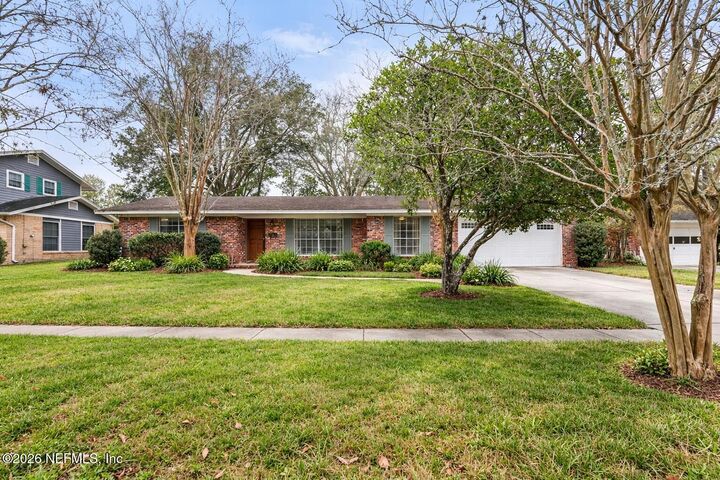 Property Photo:  5032 Somersby Road  FL 32217 