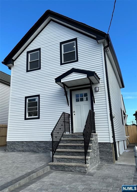 Property Photo:  12 Spencer Place  NJ 07026 