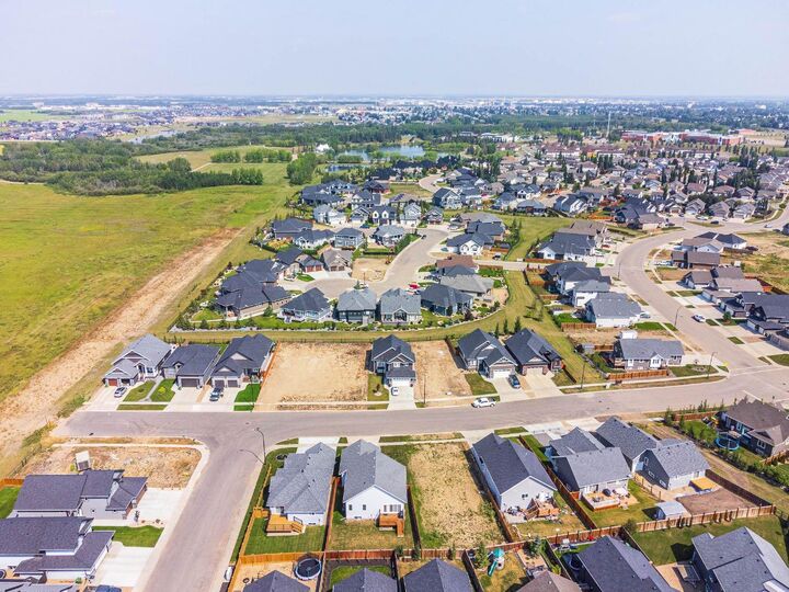 Property Photo: 6204 19 Street AB T9V 3R9