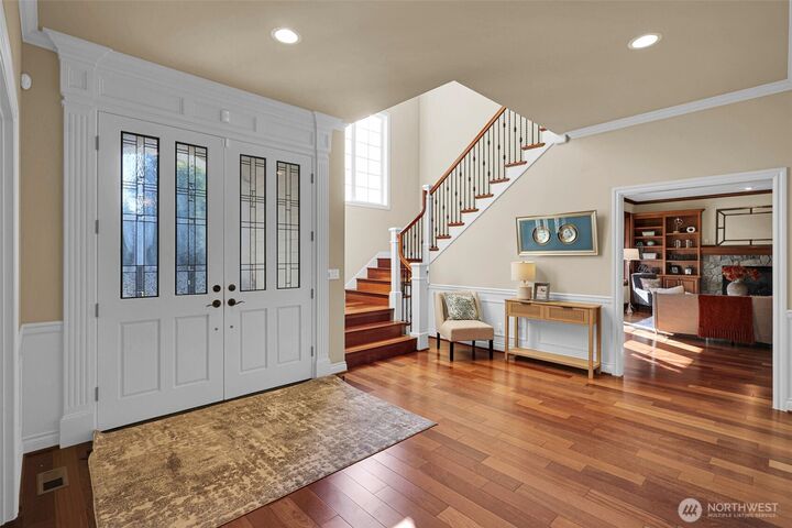 Property Photo: 4563 162nd Lane SE WA 98006