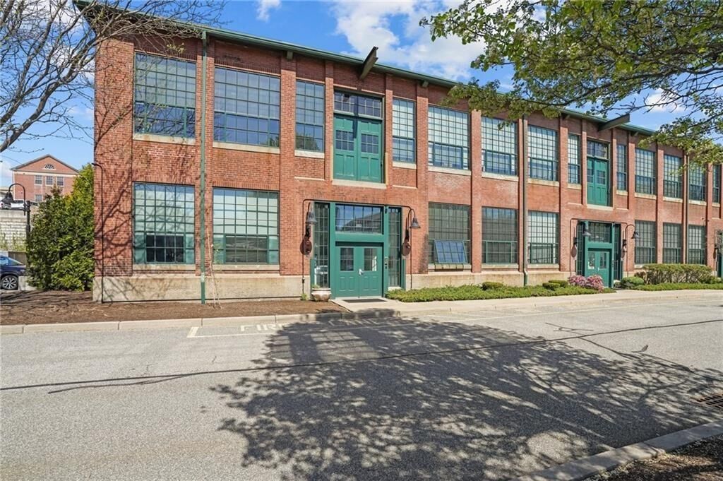 Property Photo:  180 Allen Street 104  RI 02895 