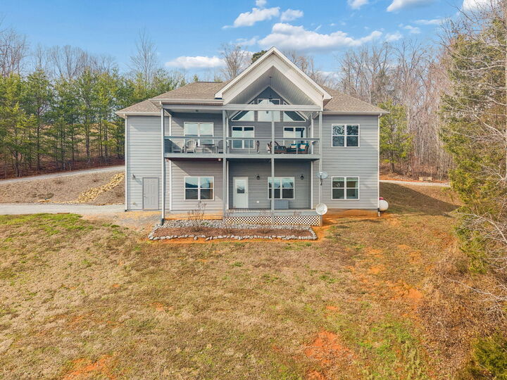 Property Photo:  416 County Road 754  TN 37370 