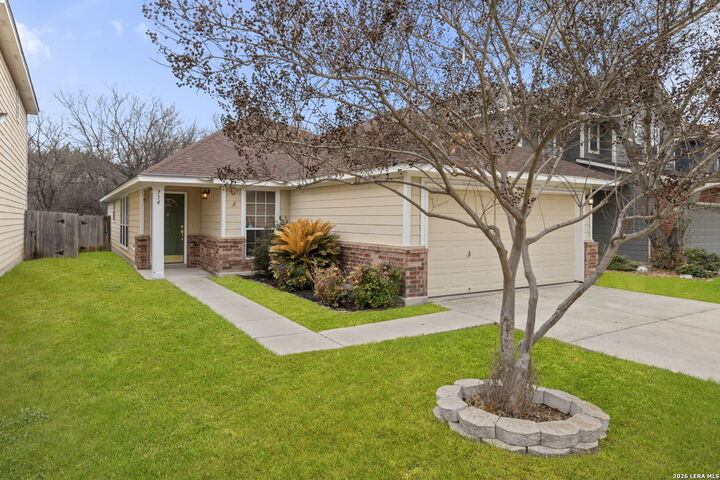 Property Photo: 714 Sycamore Moon TX 78216