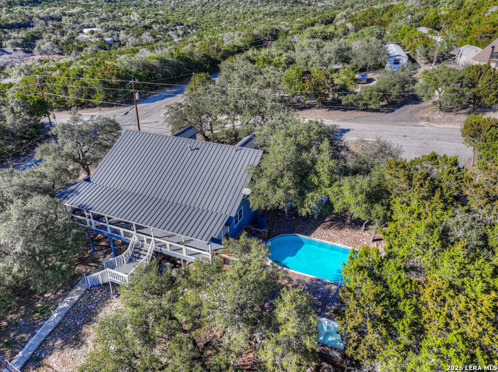 Property Photo:  410 Jaylee  TX 78133 