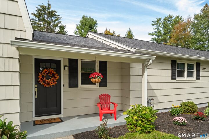 Property Photo:  3 Grand Place  CT 06470 