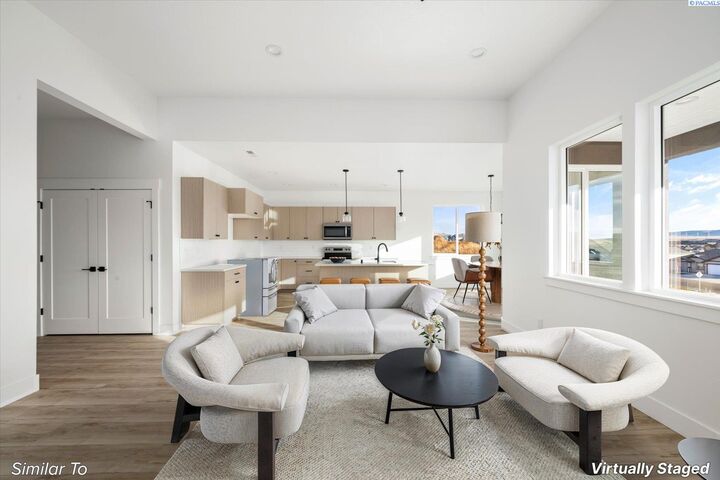 Property Photo: 1141 Fairhaven Loop 11 WA 99352