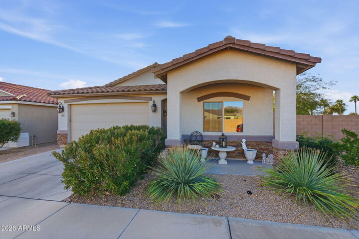 Property Photo: 1616 S Aryelle Road AZ 85119