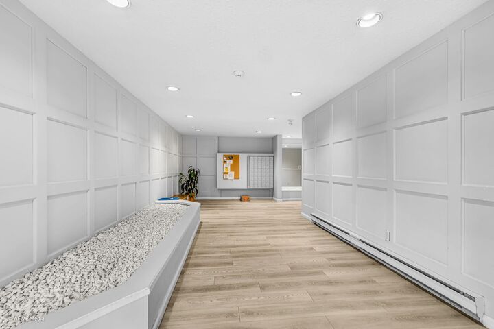 Property Photo:  32950 Amicus Place 204  BC V2S 6G9 