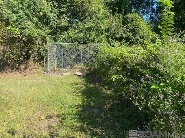 Property Photo:  2815 74th Ave  LA 70807 