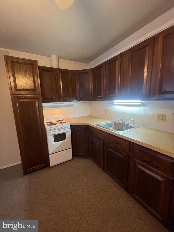 Property Photo:  51 Arrowhead Drive  PA 17522 