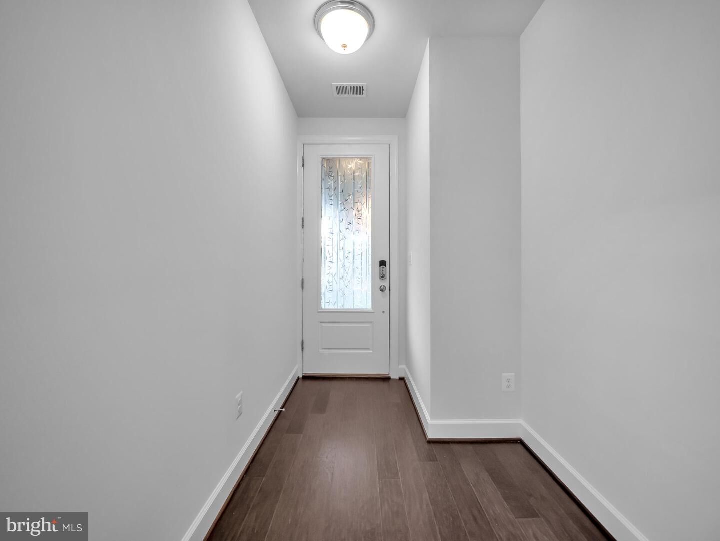 Property Photo:  42281 Impervious Terrace  VA 20148 