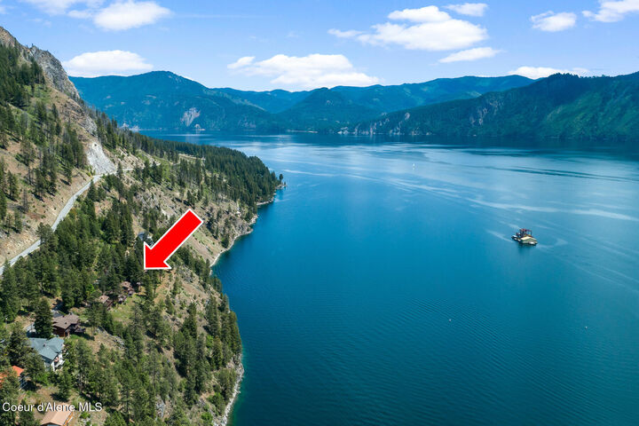 Property Photo:  18126 E Duwamish Dr  ID 83803 