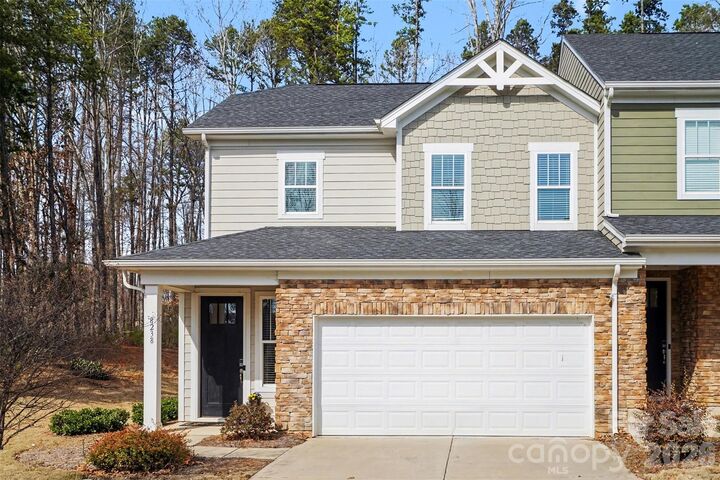 Property Photo:  8238 Merryvale Lane  NC 28214 