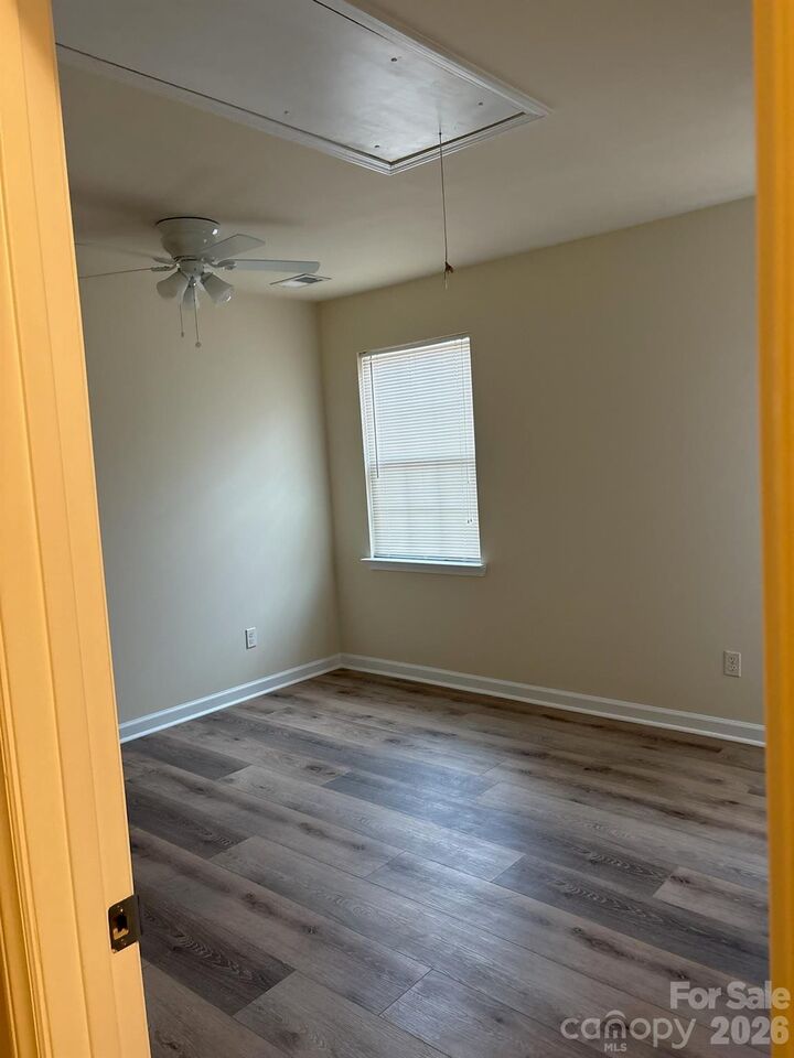 Property Photo:  7515 Woodknoll Drive  NC 28217 