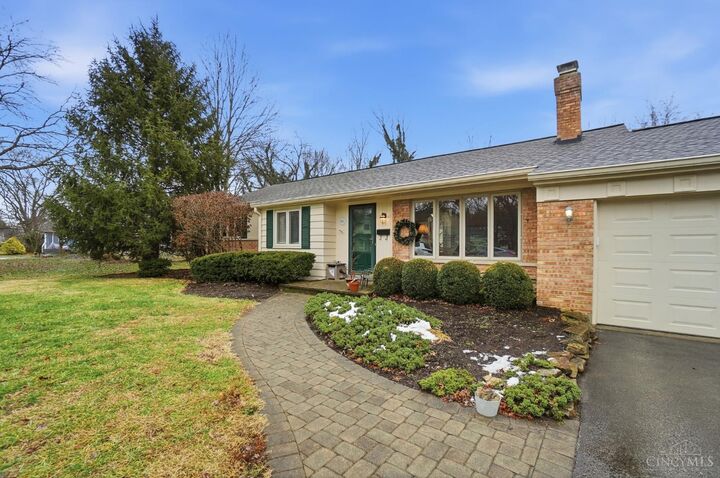 Property Photo:  141 Wrenwood Lane  OH 45174 