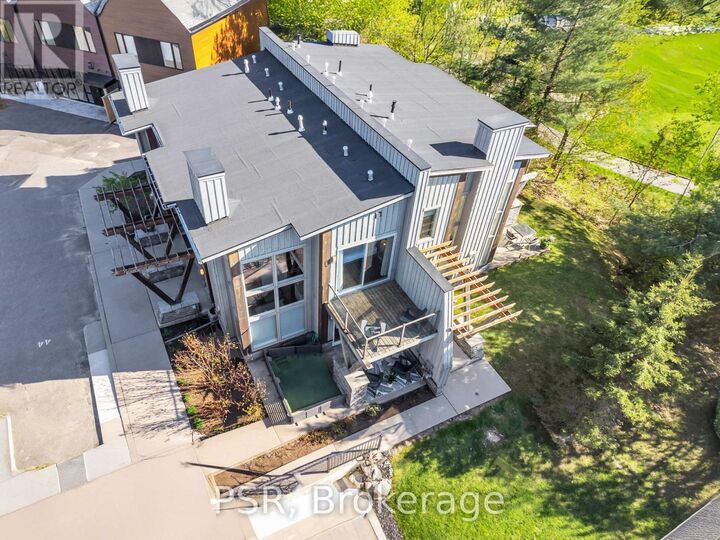 Property Photo:  44 Carrick Trail  ON P1P 0A6 