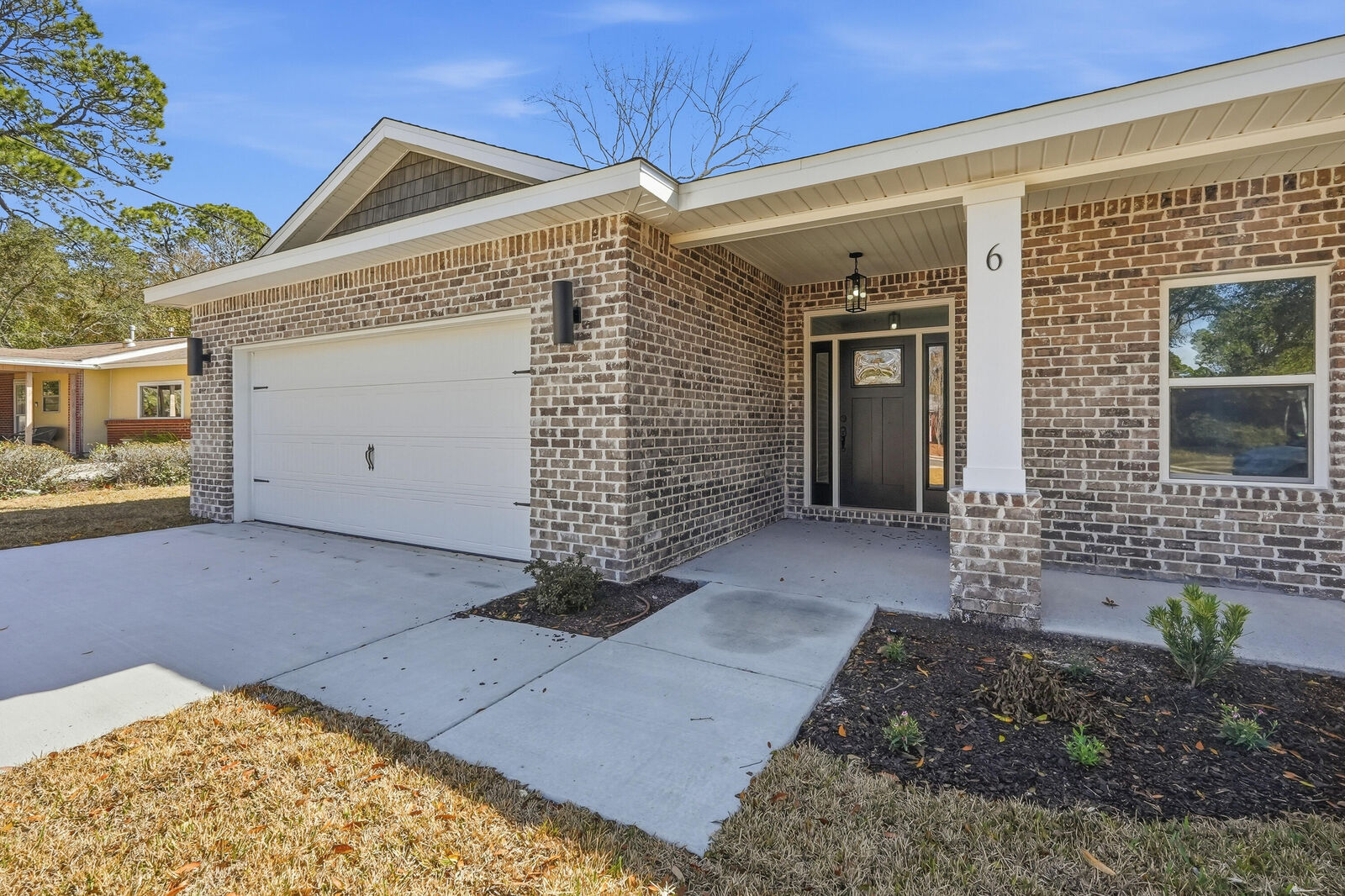 Property Photo:  6 Kohler Drive  FL 32569 