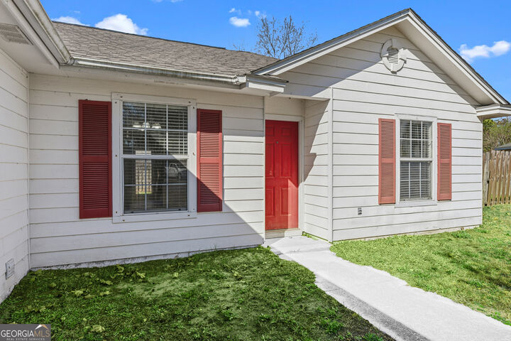 Property Photo:  401 Maggie Way  GA 31558 