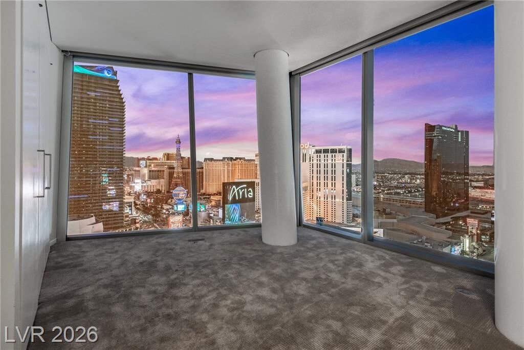 Property Photo:  3722 Las Vegas Boulevard 2506  NV 89158 