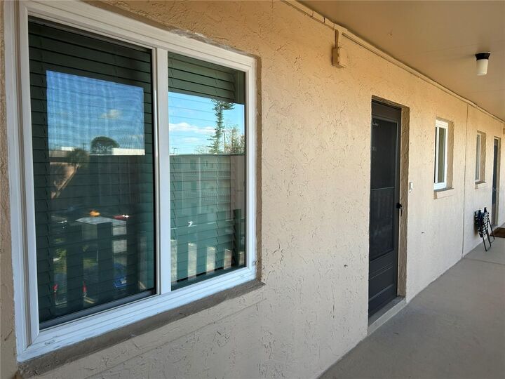 Property Photo:  4204 Heron Way B304  FL 34205 